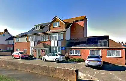 Exterior image of Oakfield care home in Ashtead