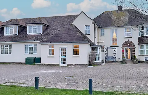 Exterior view of Dean House care home in Littlehampton