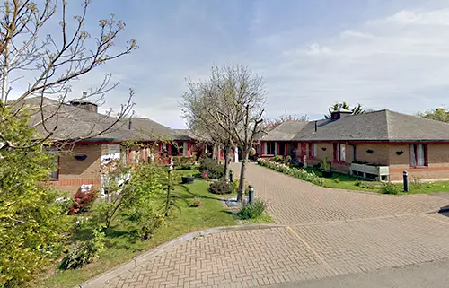 Exterior view of Echelforde care home in Ashford